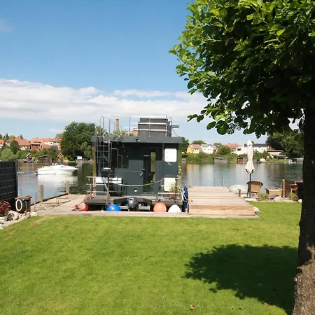Botel Hausboot Friedrich In